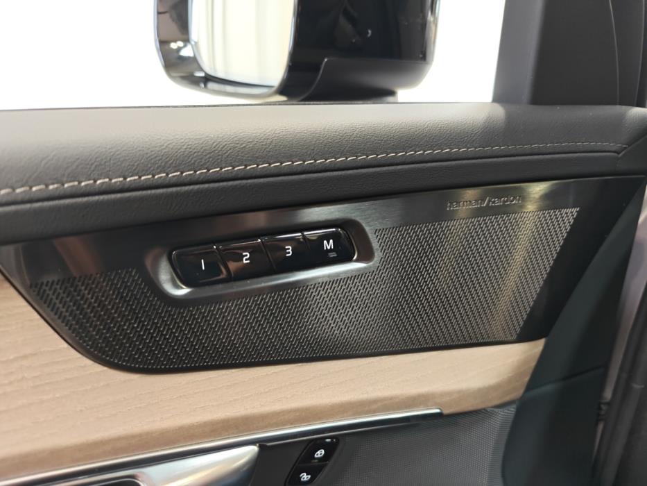 VOLVO XC90 2026