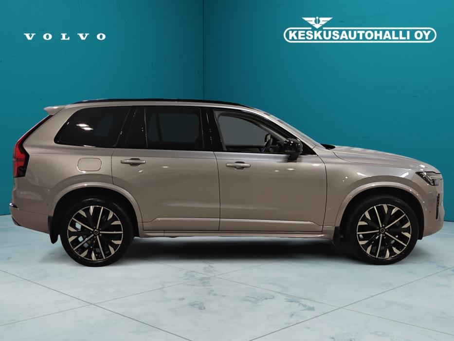 VOLVO XC90 2026