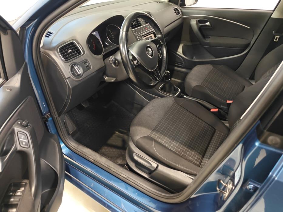 VOLKSWAGEN Polo 2017