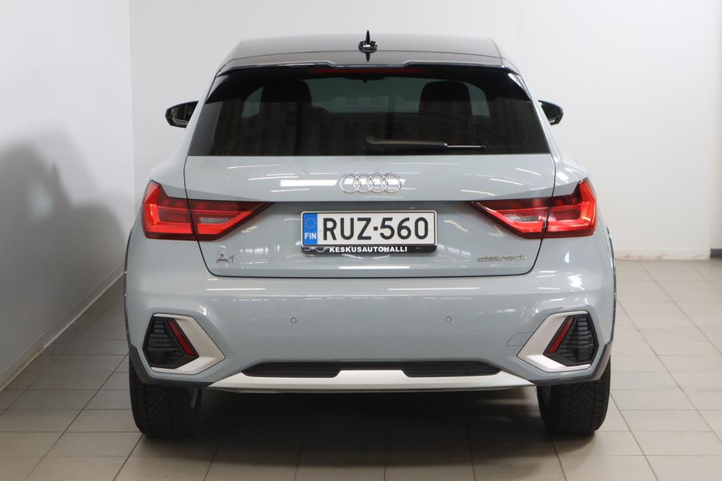 AUDI A1 2023