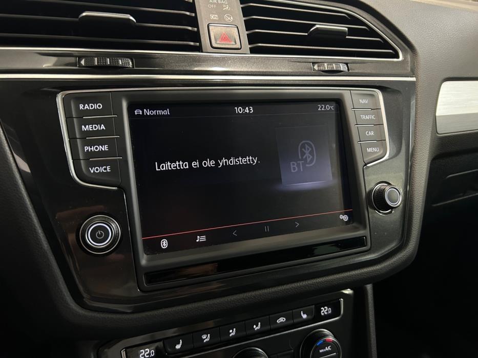 VOLKSWAGEN Tiguan 2016
