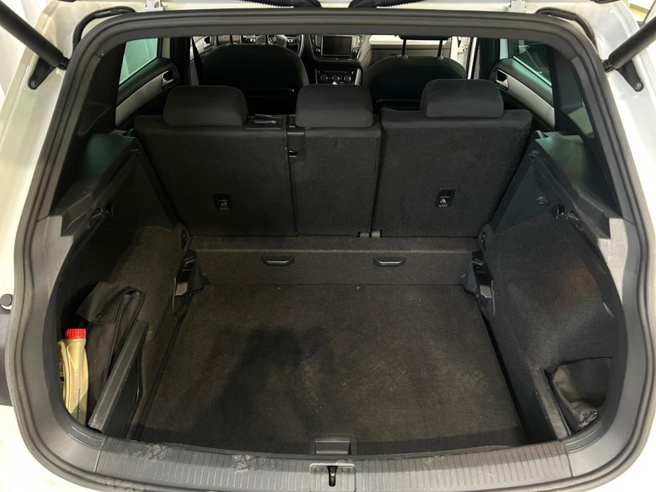 VOLKSWAGEN Tiguan 2016