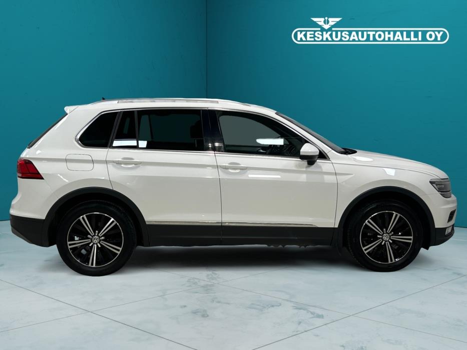 VOLKSWAGEN Tiguan 2016