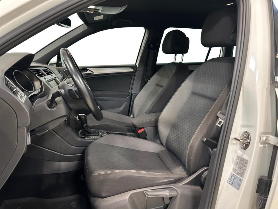 VOLKSWAGEN Tiguan 2016