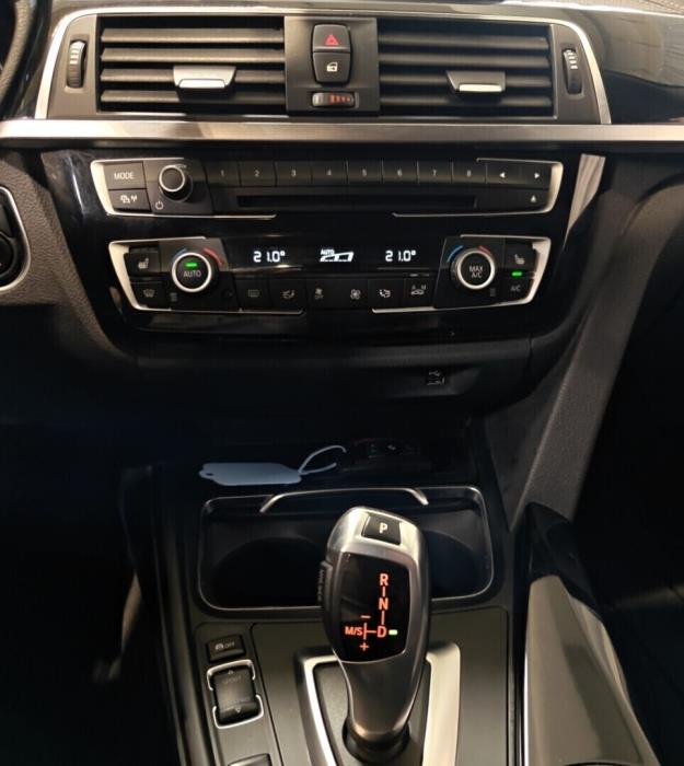 BMW 320 2017