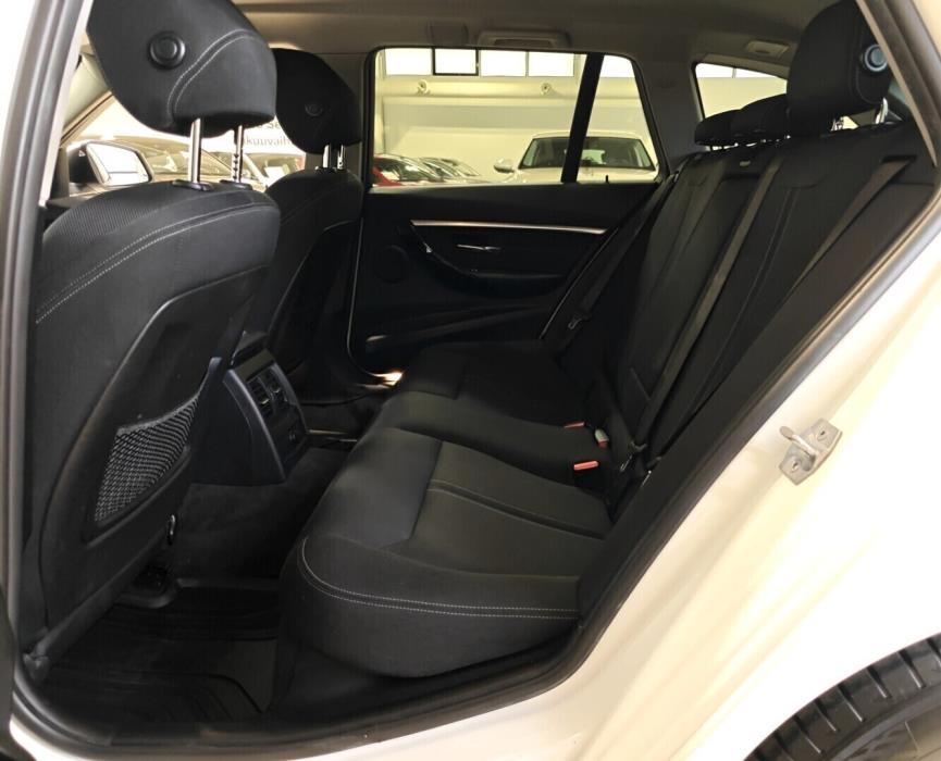 BMW 320 2017