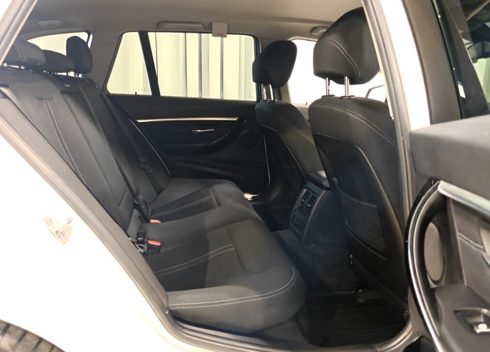 BMW 320 2017