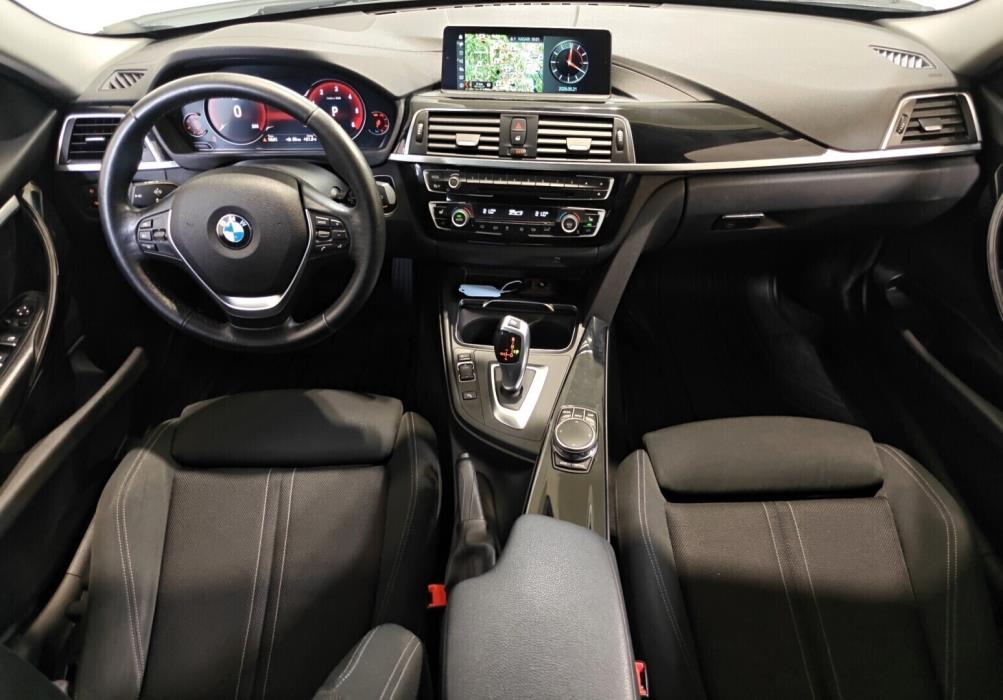 BMW 320 2017