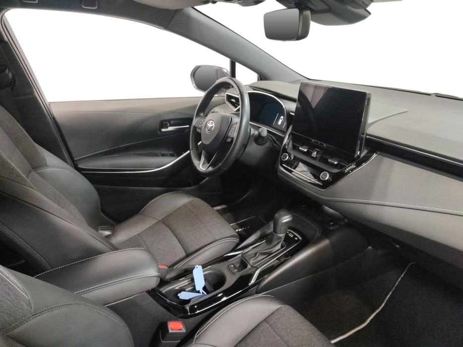 TOYOTA Corolla 2024