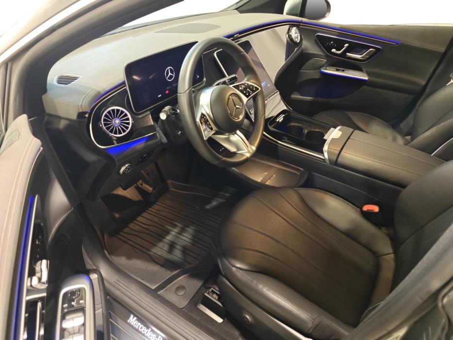 MERCEDES-BENZ EQE 2023
