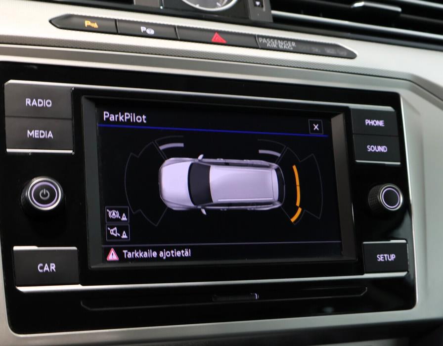 VOLKSWAGEN Passat 2018