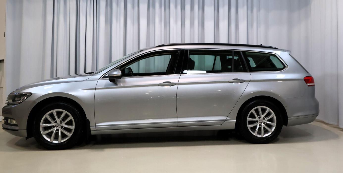 VOLKSWAGEN Passat 2018
