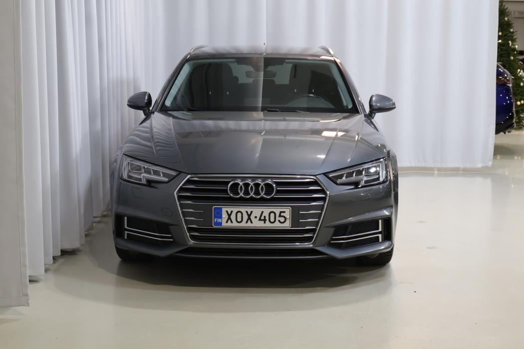 AUDI A4 2018