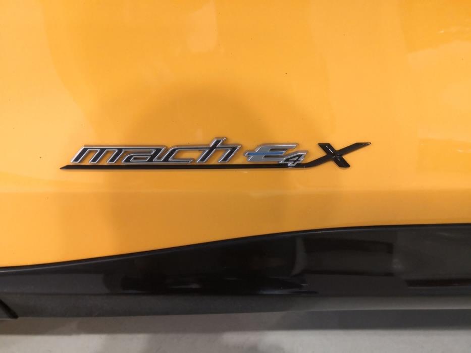 FORD Mustang Mach-E 2022