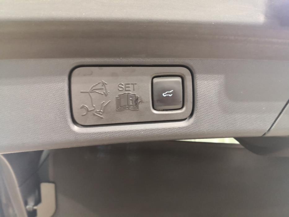 FORD Mustang Mach-E 2022