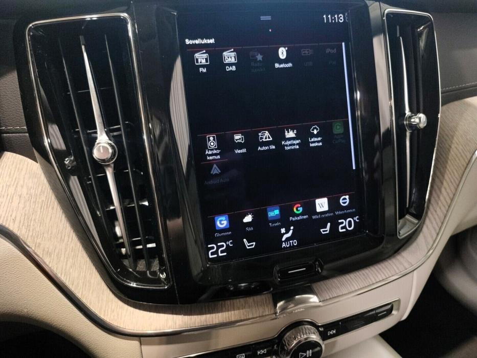 VOLVO XC60 2021