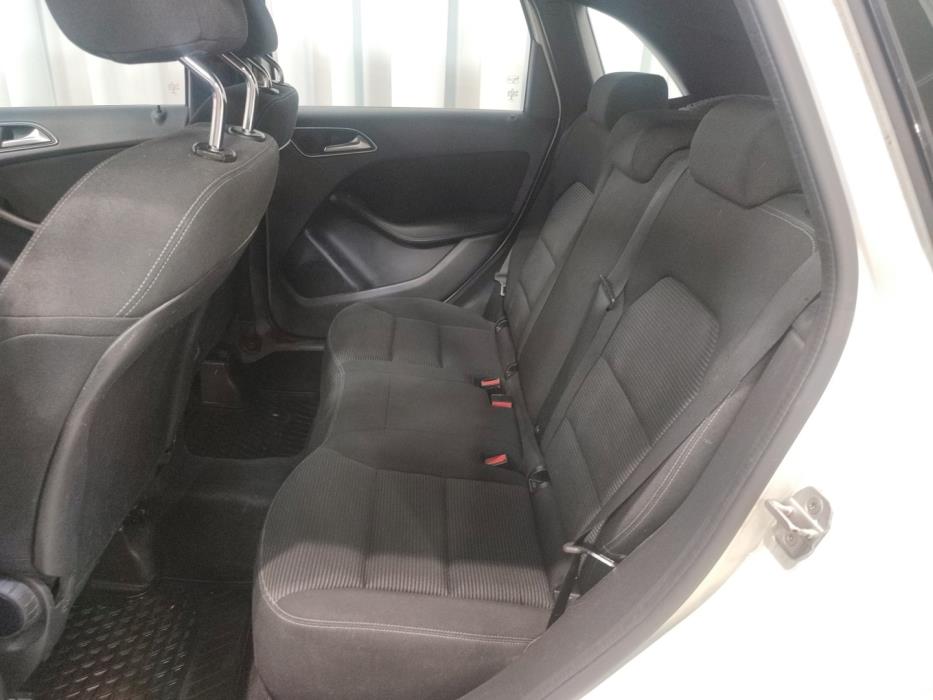 MERCEDES-BENZ B 2017