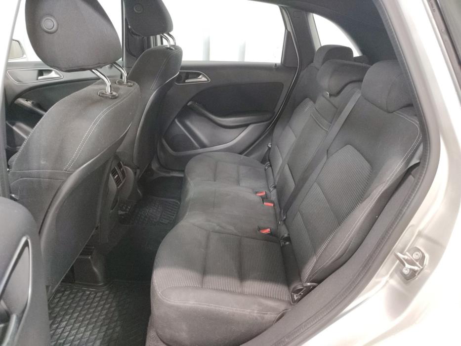 MERCEDES-BENZ B 2018