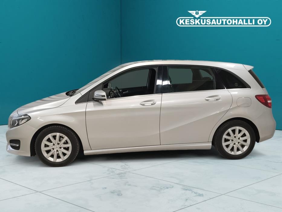 MERCEDES-BENZ B 2018