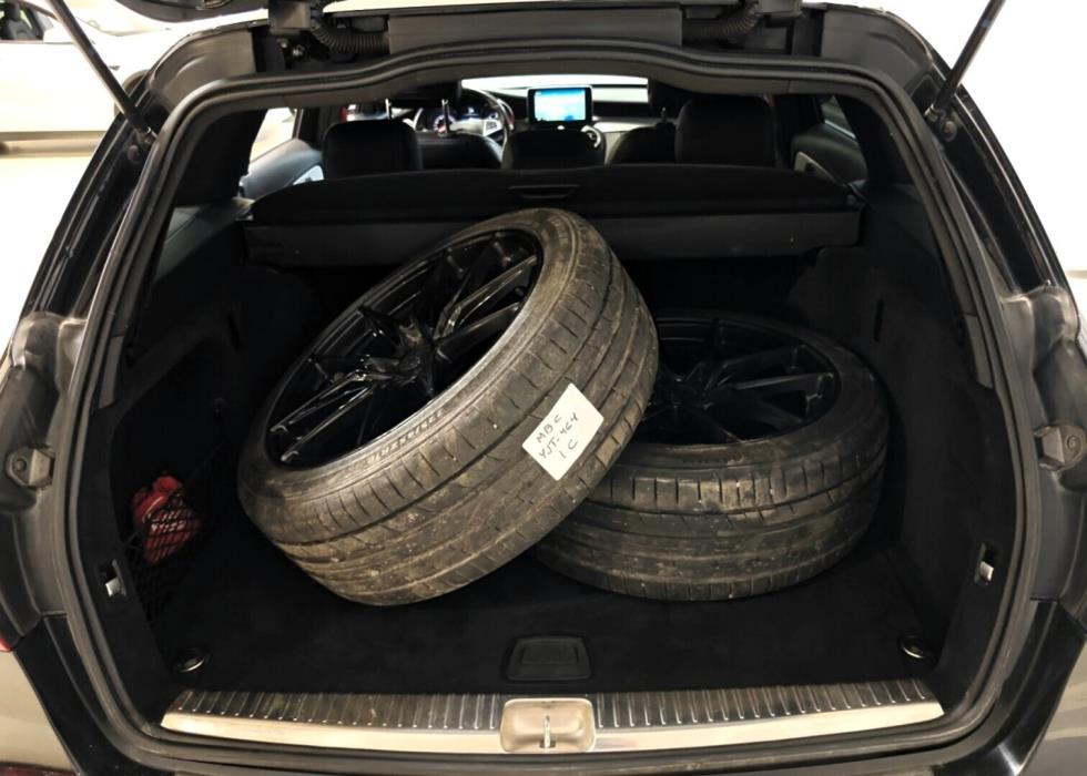 MERCEDES-BENZ C 2015