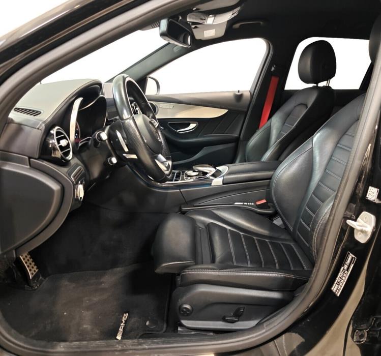 MERCEDES-BENZ C 2015