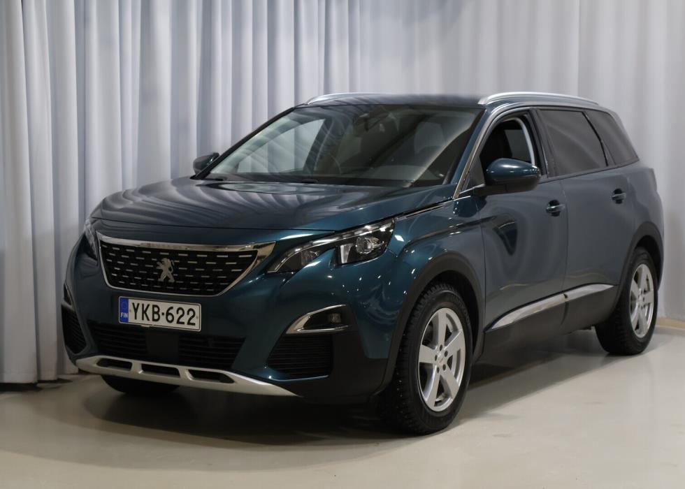 PEUGEOT 5008 2018