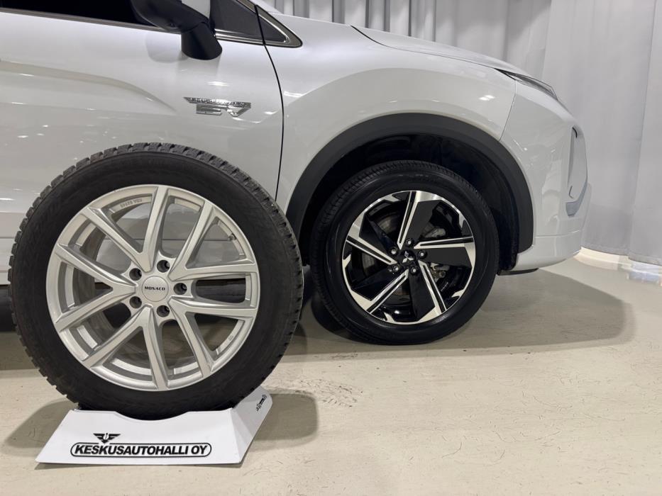 MITSUBISHI Eclipse Cross 2022