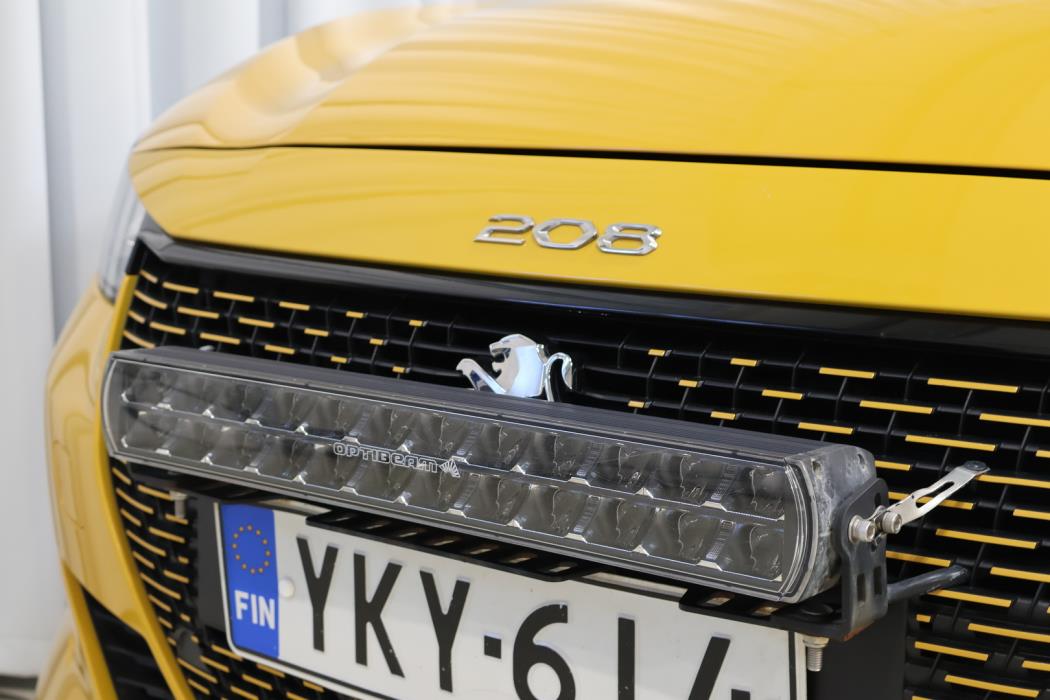 PEUGEOT e-208 2022
