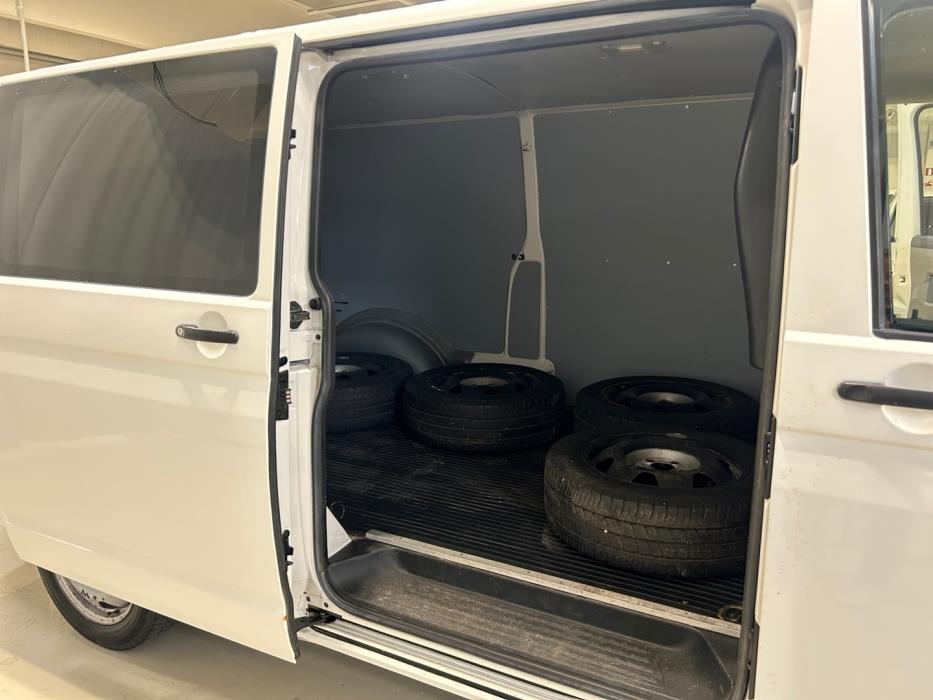VOLKSWAGEN Transporter 2014