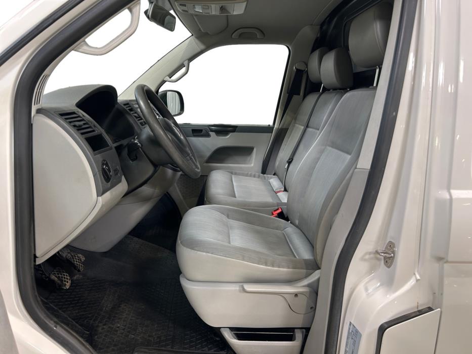 VOLKSWAGEN Transporter 2014