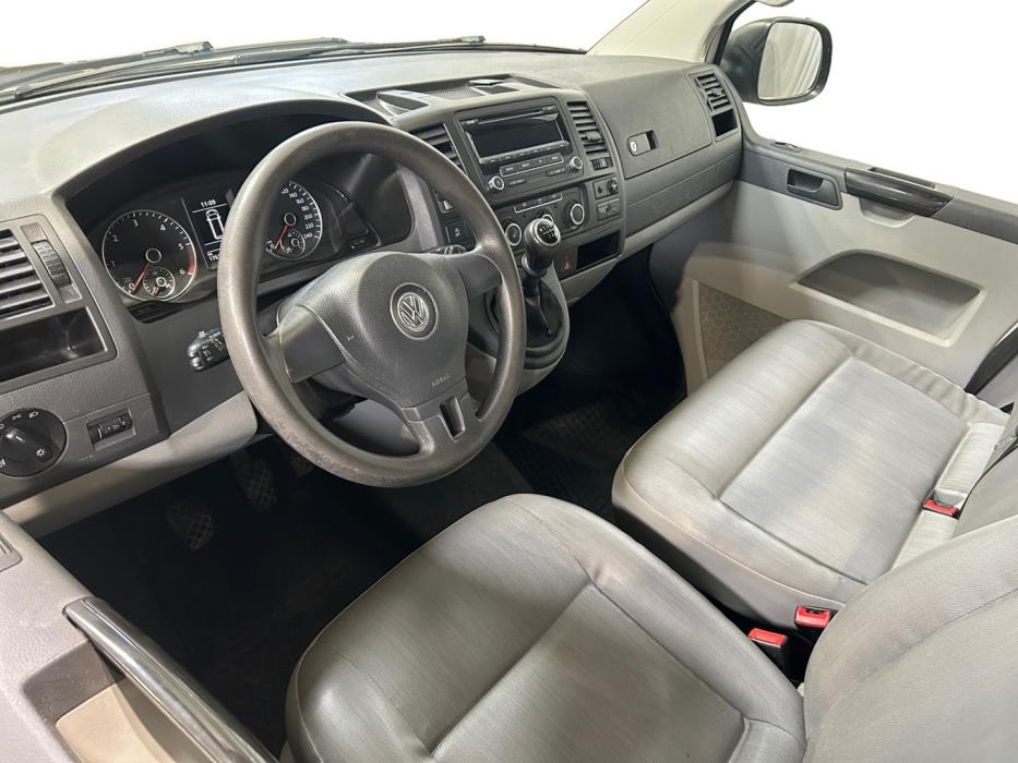 VOLKSWAGEN Transporter 2014