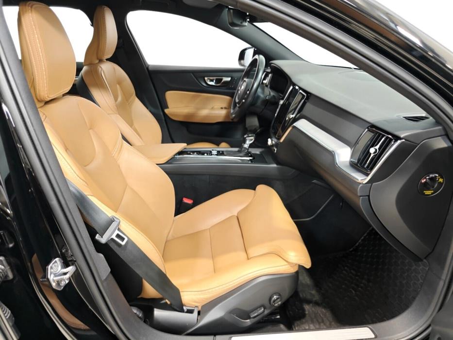 VOLVO V60 Cross Country 2020