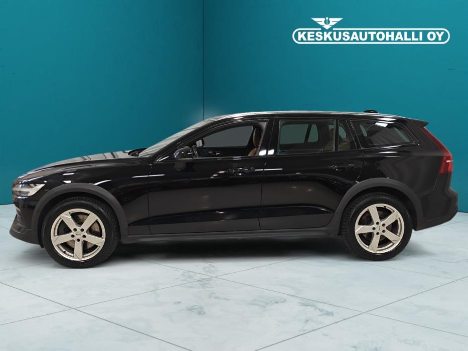 VOLVO V60 Cross Country 2020