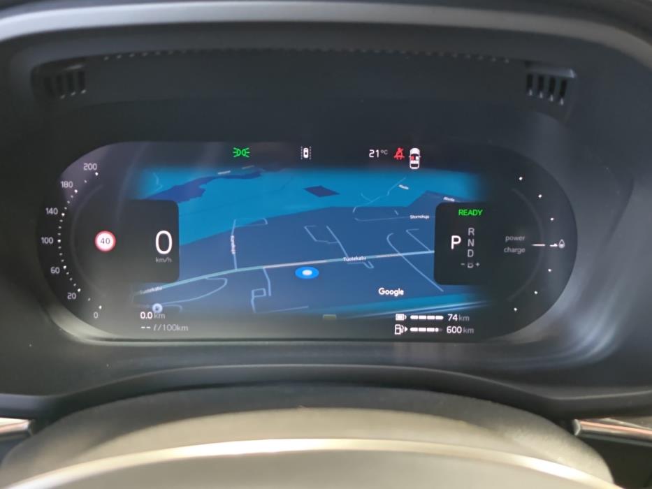 VOLVO XC60 2024