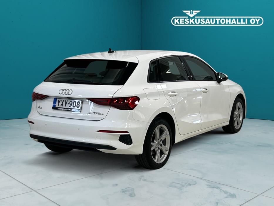 AUDI A3 2021