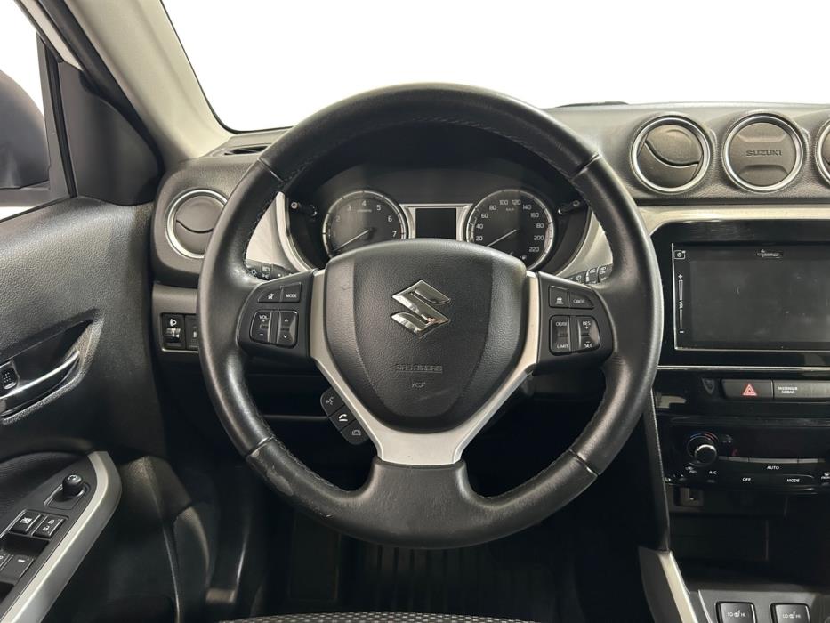SUZUKI Vitara 2016