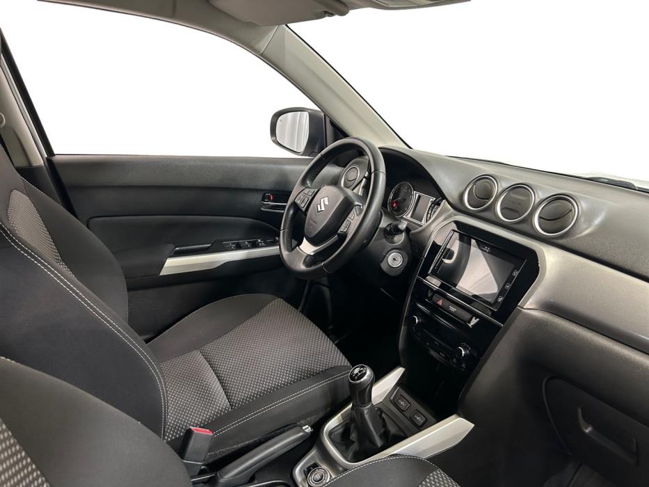 SUZUKI Vitara 2016