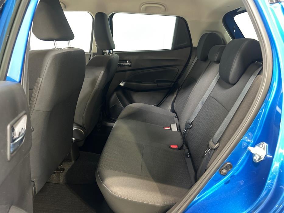 SUZUKI Swift 2023