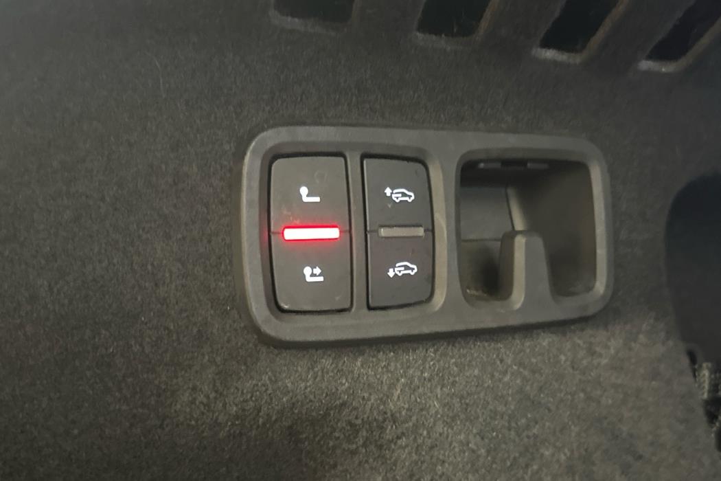 AUDI Q8 2019