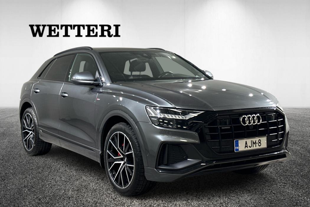 AUDI Q8 2019