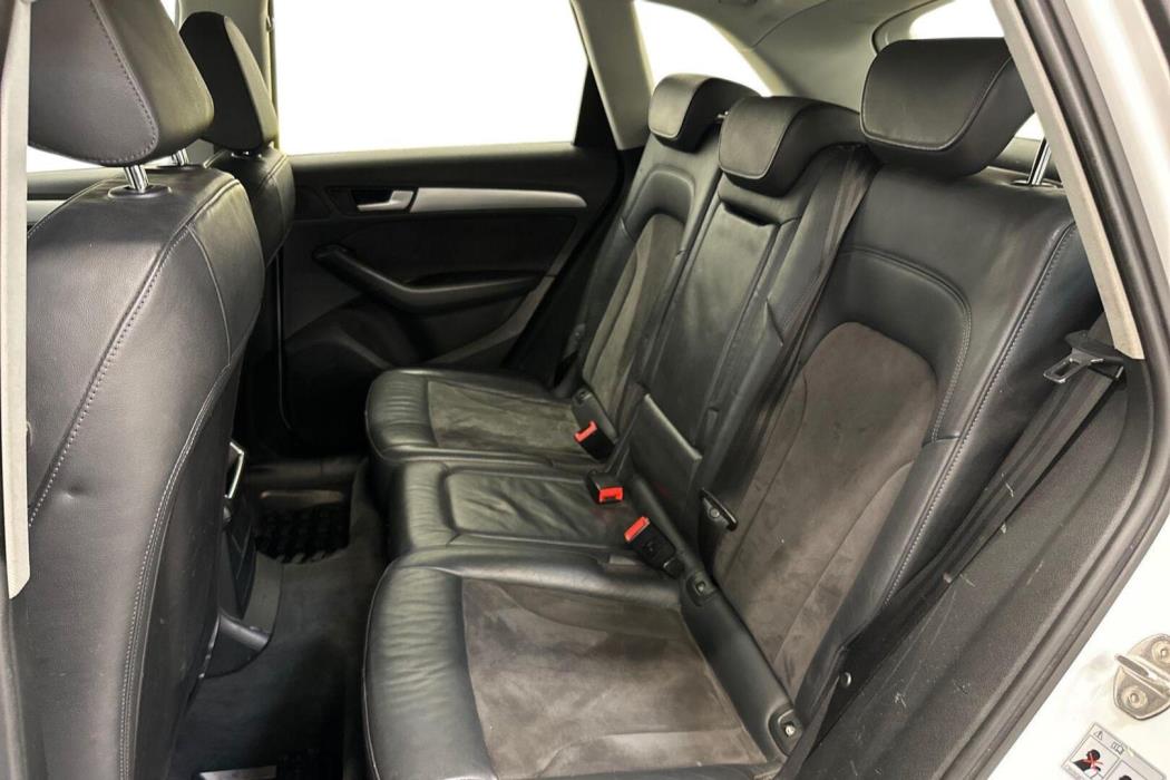 AUDI Q5 2015