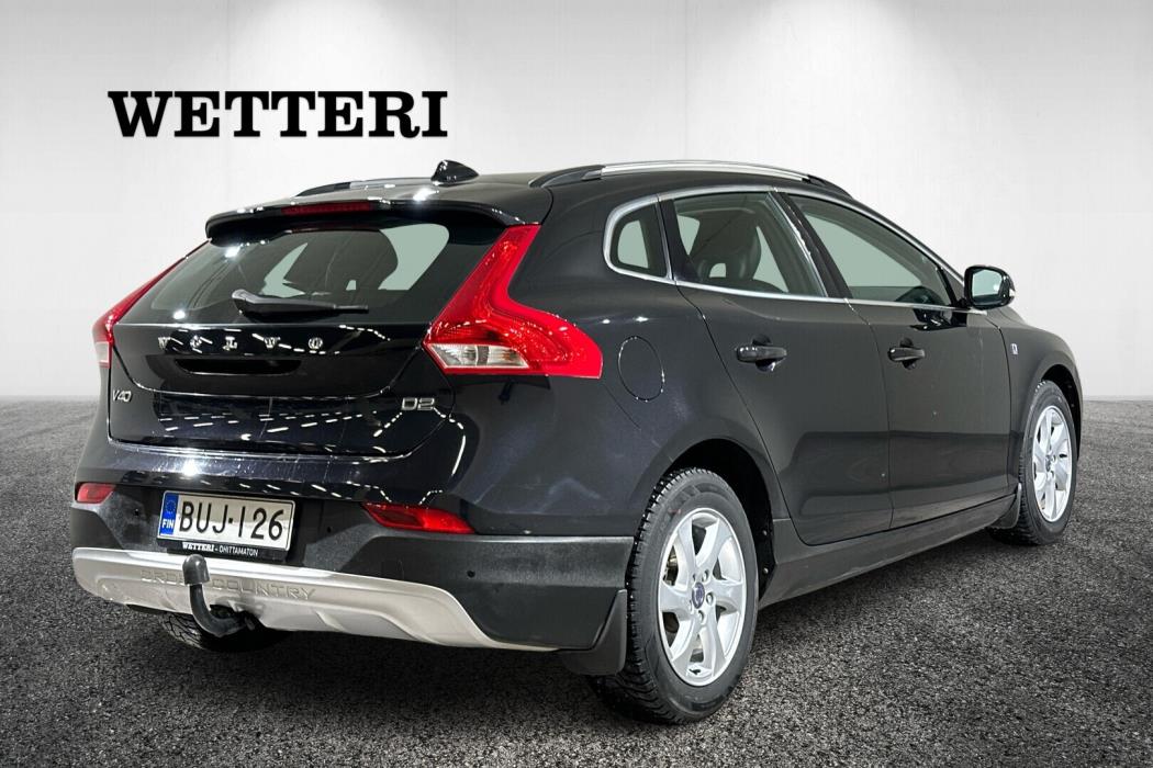 VOLVO V40 Cross Country 2015