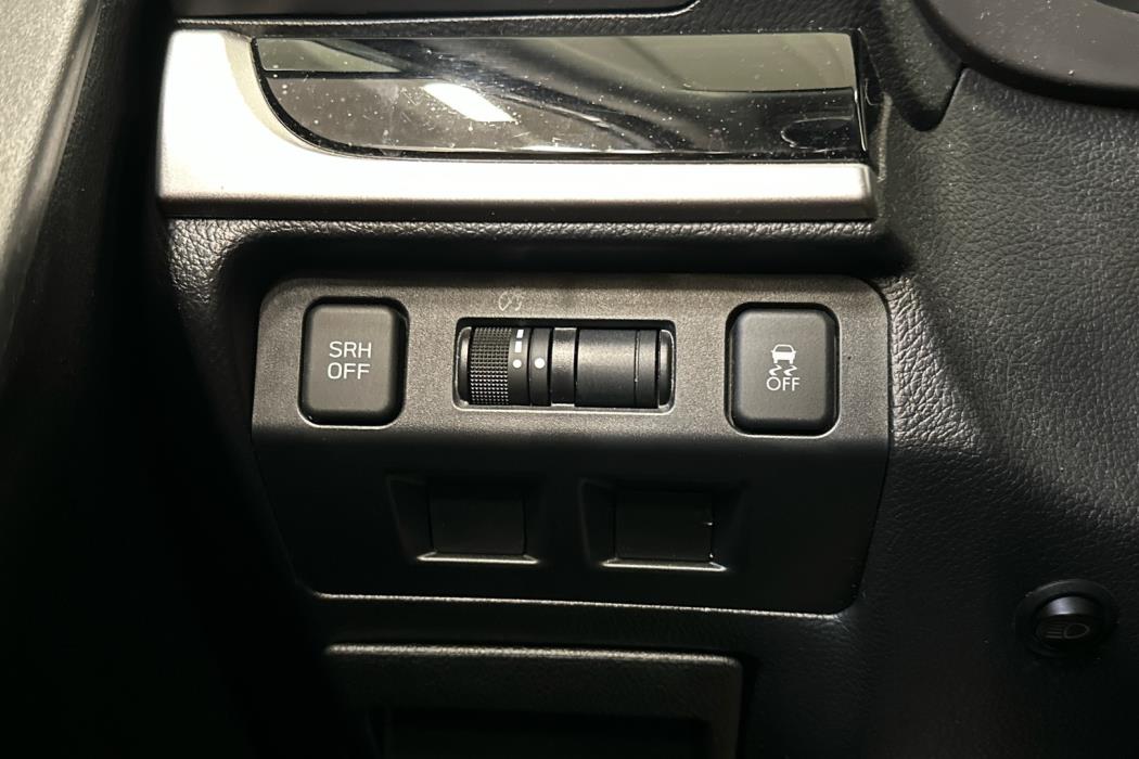 SUBARU Forester 2017