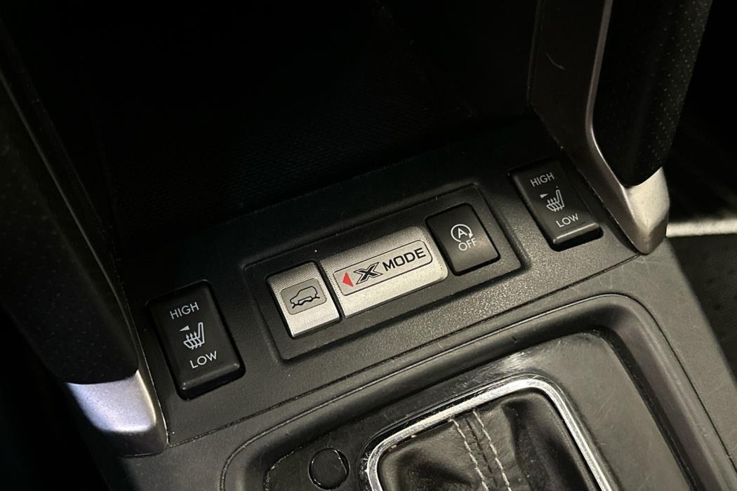 SUBARU Forester 2017