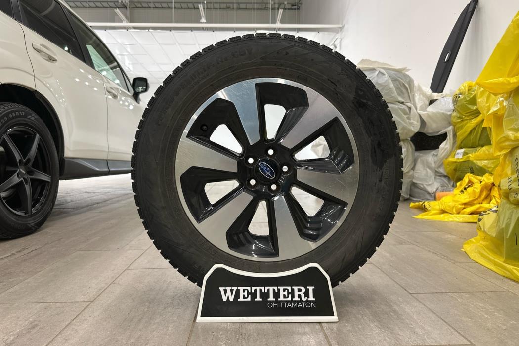 SUBARU Forester 2017