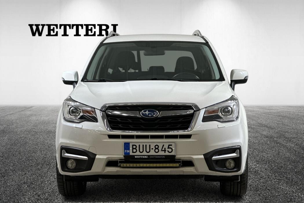 SUBARU Forester 2017