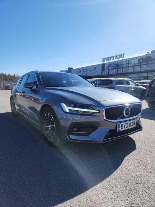 VOLVO V60 2020