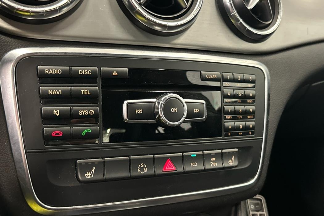 MERCEDES-BENZ CLA 2014