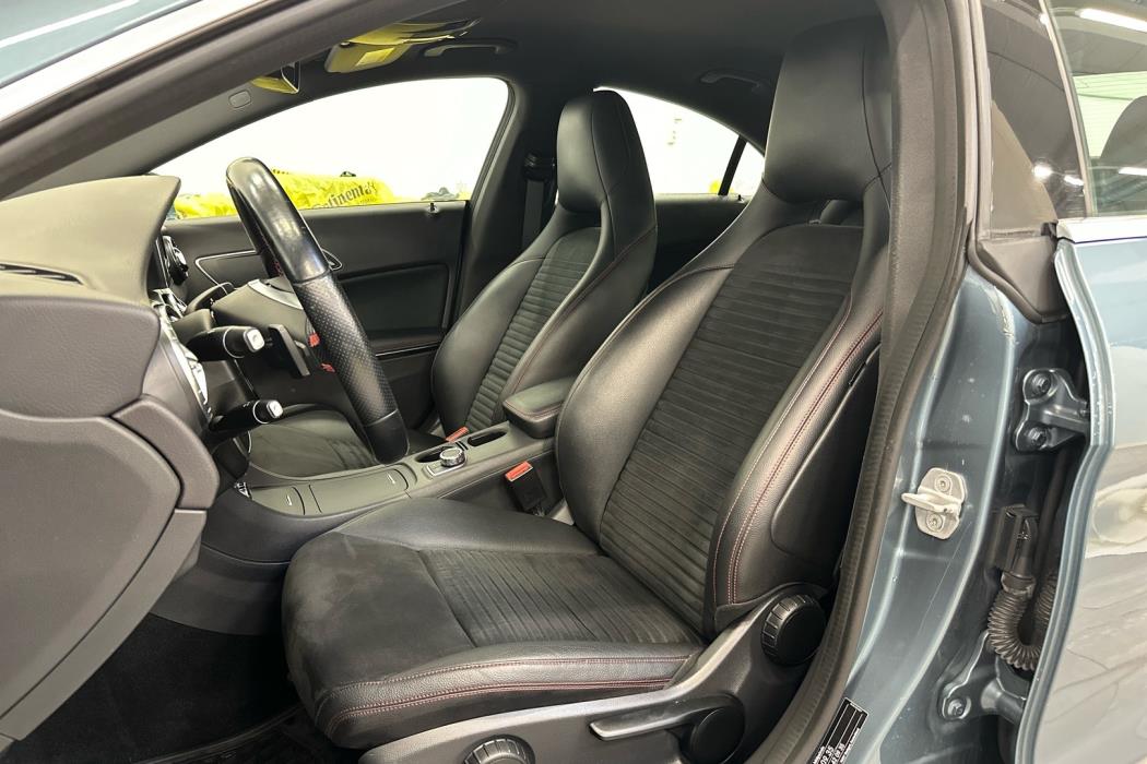 MERCEDES-BENZ CLA 2014