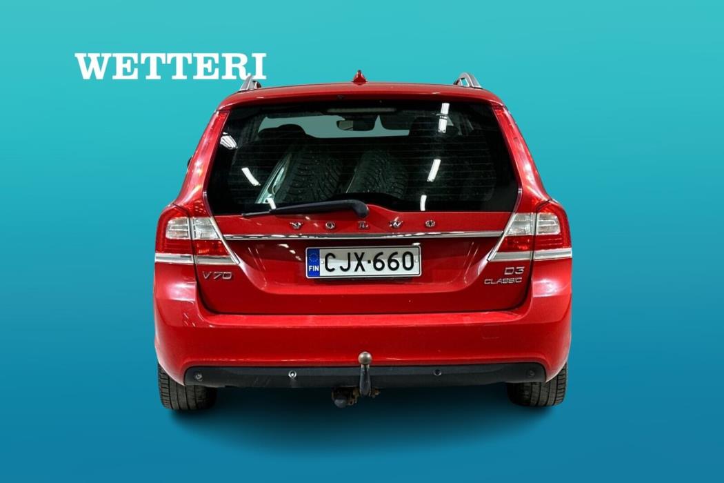 VOLVO V70 2015